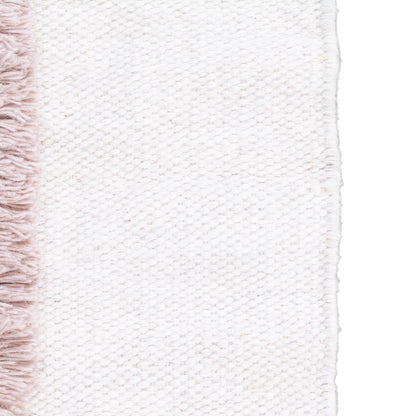 שטיח קילים סקנדינבי 22 לבן/ורוד/אפור עם פרנזים | השטיח האדום