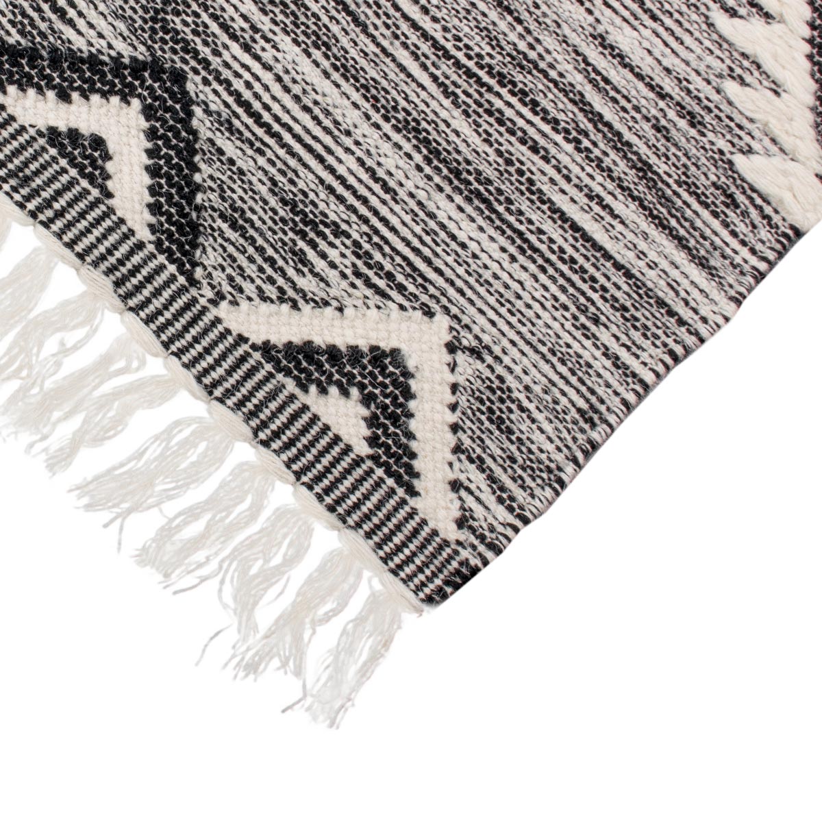 שטיח קילים סקנדינבי 06 אפור עם פרנזים | השטיח האדום