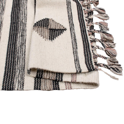 שטיח קילים סקנדינבי 02 ורוד ראנר עם פרנזים | השטיח האדום