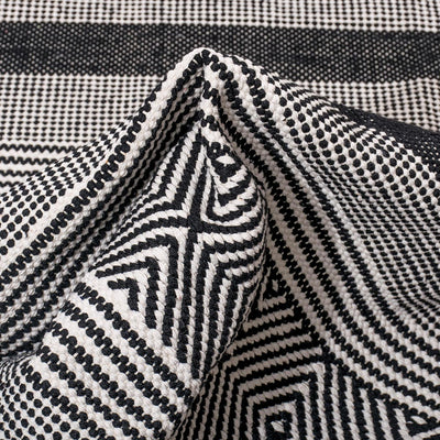 שטיח גפן כותנה 03 שחור עם פרנזים | השטיח האדום