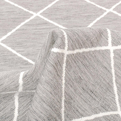 שטיח קילים שוהם 01 אפור בהיר עם פרנזים | השטיח האדום