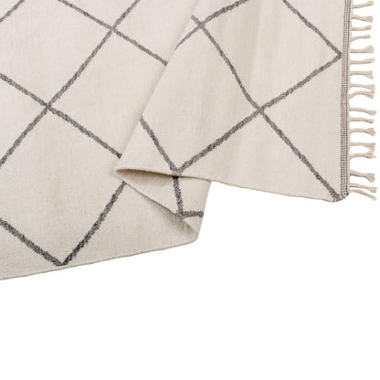 שטיח קילים שוהם 01 לבן ראנר עם פרנזים | השטיח האדום