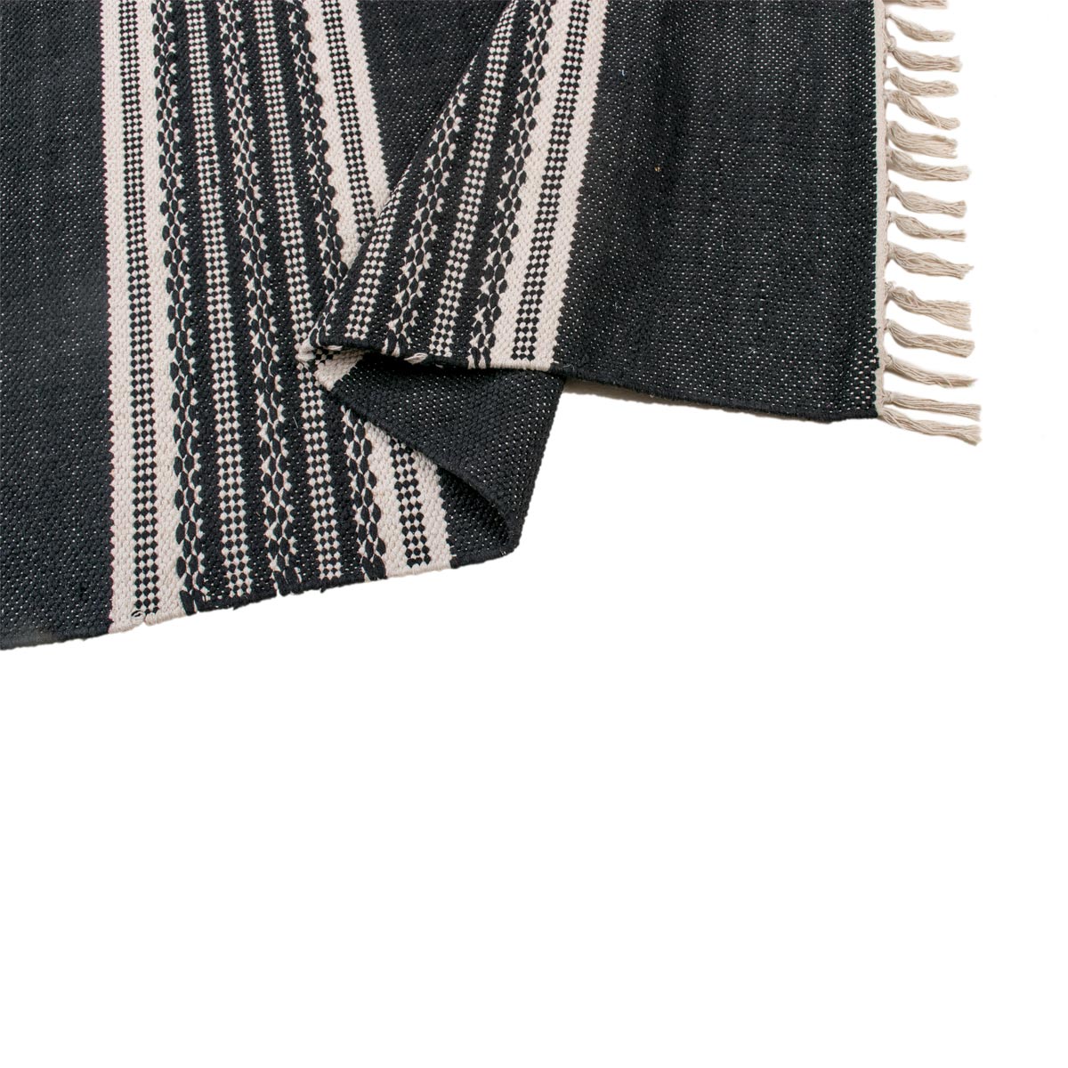 שטיח גפן כותנה 02 שחור עם פרנזים | השטיח האדום