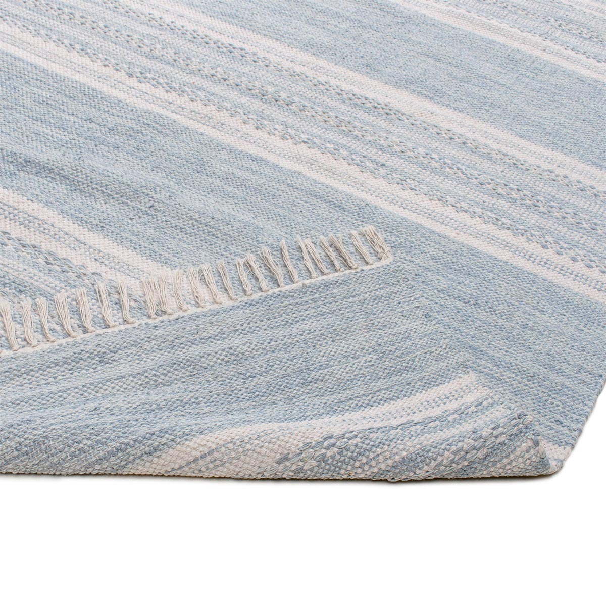 שטיח גפן כותנה 02 תכלת עם פרנזים | השטיח האדום