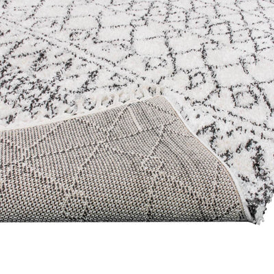 שטיח קזבלנקה 01 לבן/שחור עם פרנזים | השטיח האדום