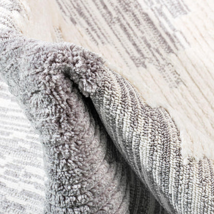 שטיח אטלס 06 אפור/קרם עם פרנזים | השטיח האדום