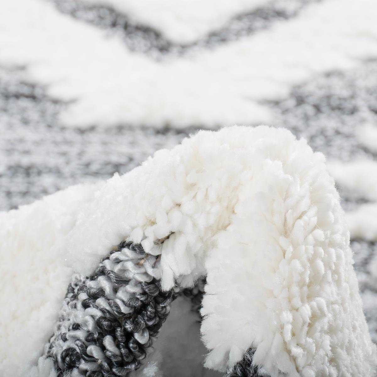 שטיח אטלס 09 אפור עגול | השטיח האדום