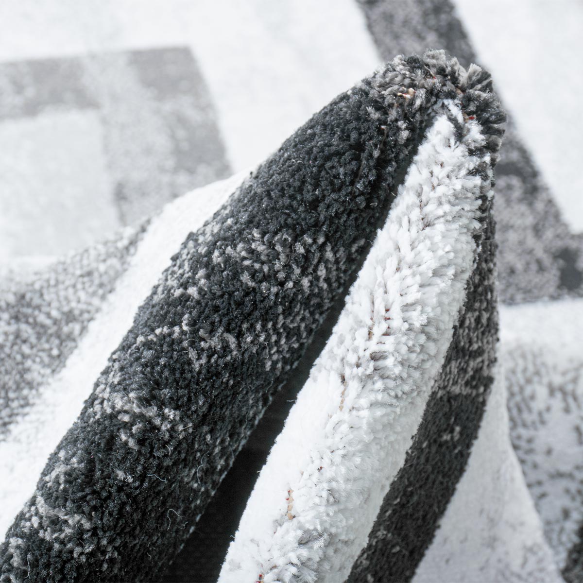 שטיח סלוניקי 13 קרם/אפור/אדום | השטיח האדום