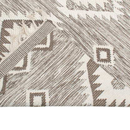 שטיח קילים סקנדינבי 06 חום עם פרנזים | השטיח האדום