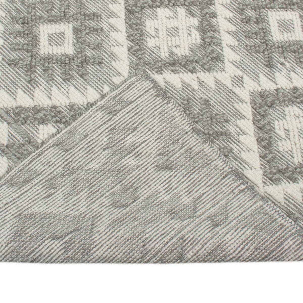 שטיח נירוונה 04 אפור בהיר | השטיח האדום