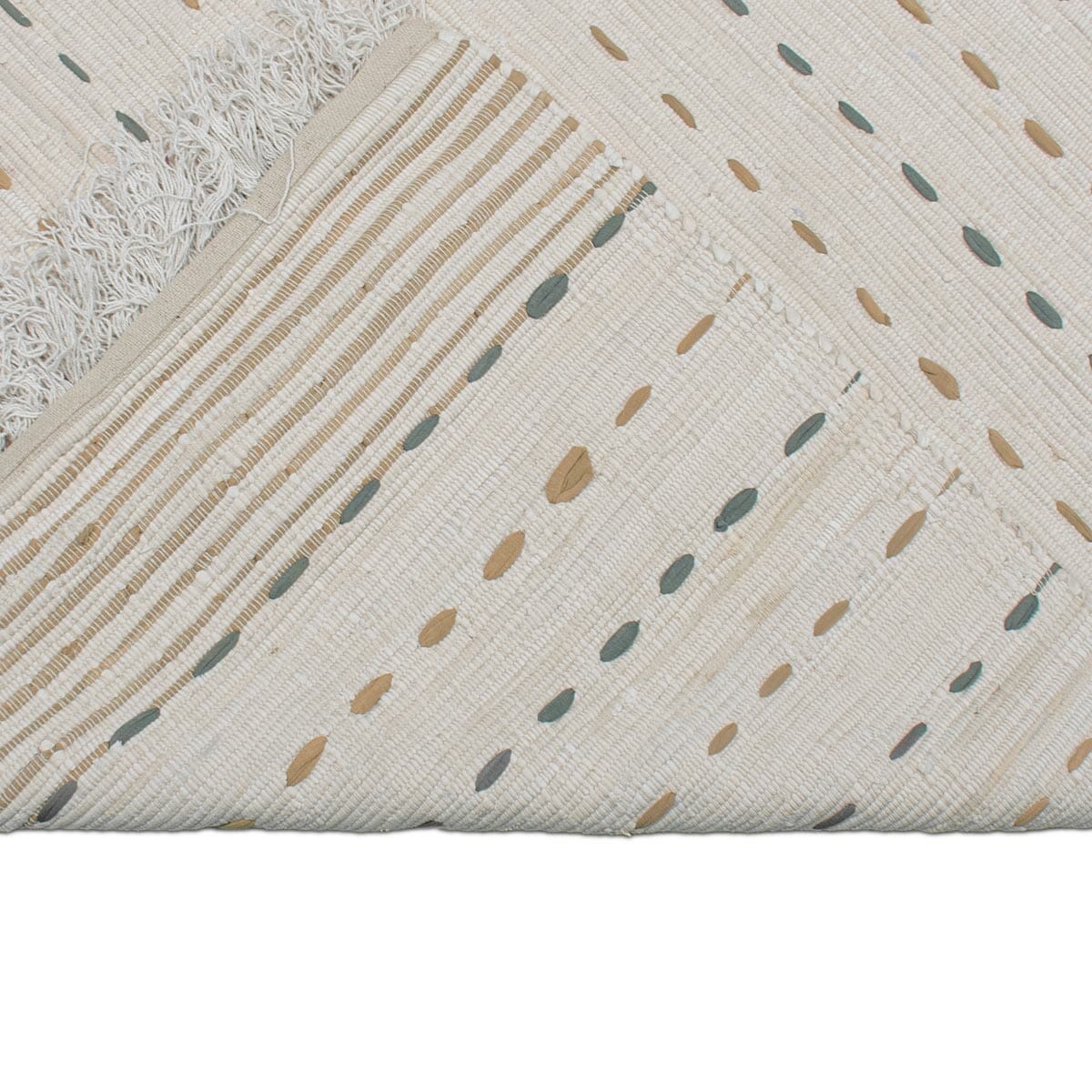 שטיח קילים נורדי 01 צבעוני עם פרנזים | השטיח האדום