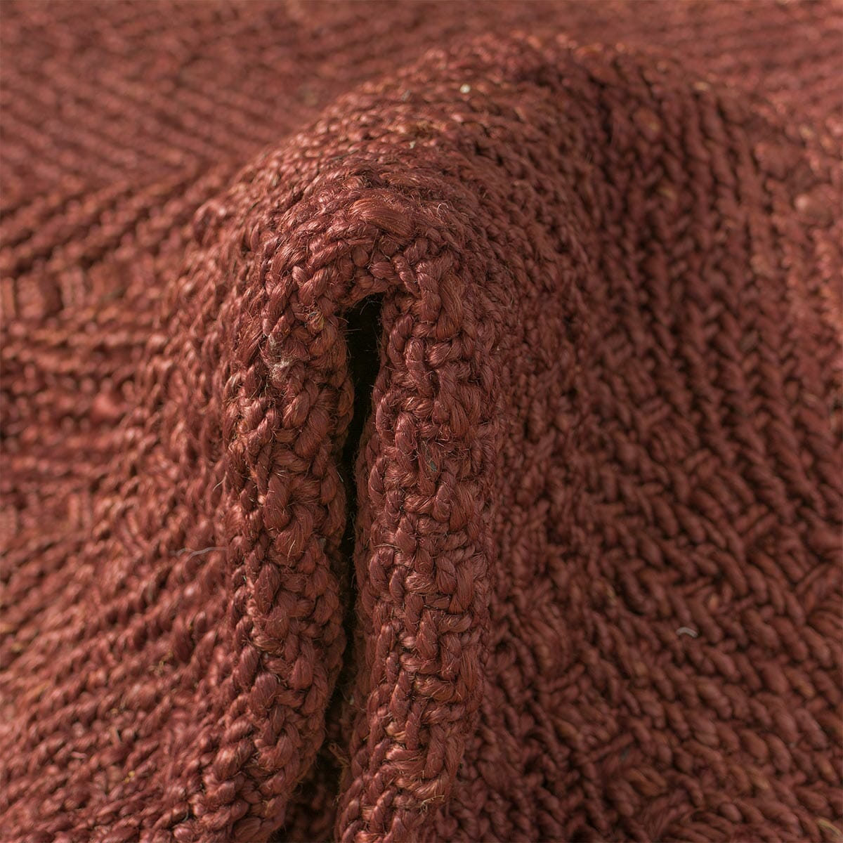 שטיח תמר אריגה גסה 07 אדום עגול | השטיח האדום