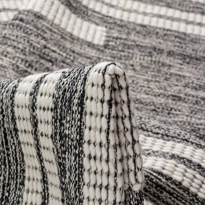 שטיח גפן כותנה 13 שחור/לבן | השטיח האדום