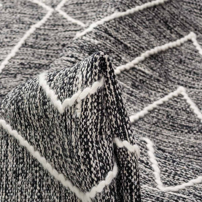 שטיח גפן כותנה 10 שחור/לבן ראנר | השטיח האדום