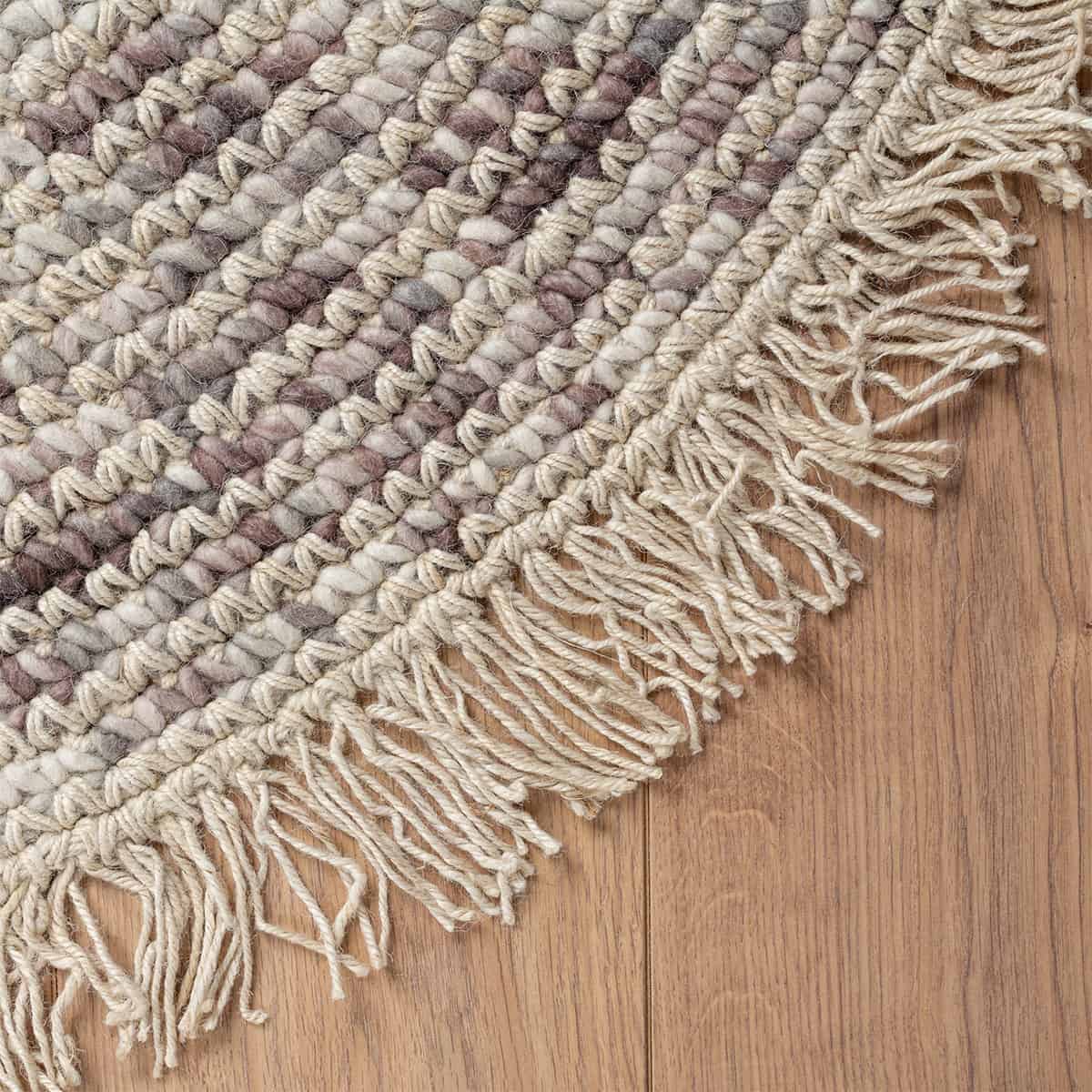 שטיח תמר אריגה גסה 10 קרם/חום עגול עם פרנזים | השטיח האדום