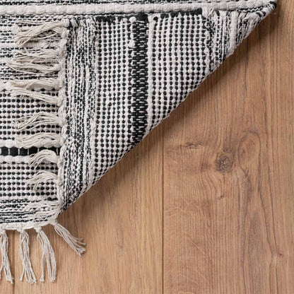 שטיח גפן כותנה 12 שחור/לבן עם פרנזים | השטיח האדום