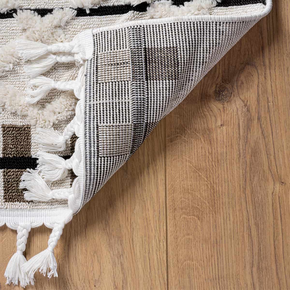 שטיח אטלס 25 קרם עם פרנזים | השטיח האדום