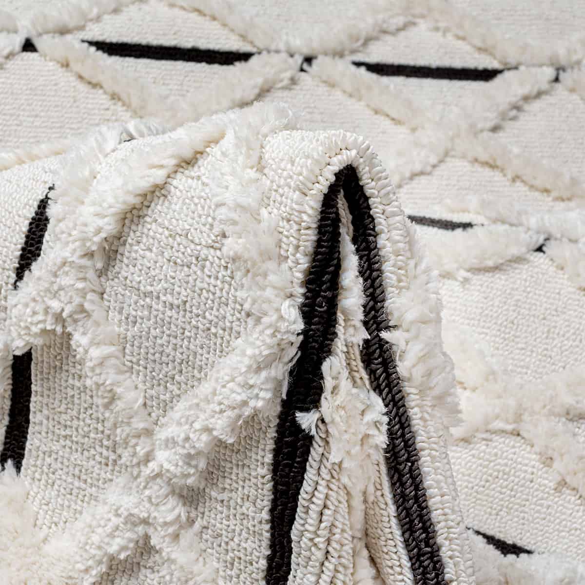 שטיח אטלס 25 קרם עם פרנזים | השטיח האדום