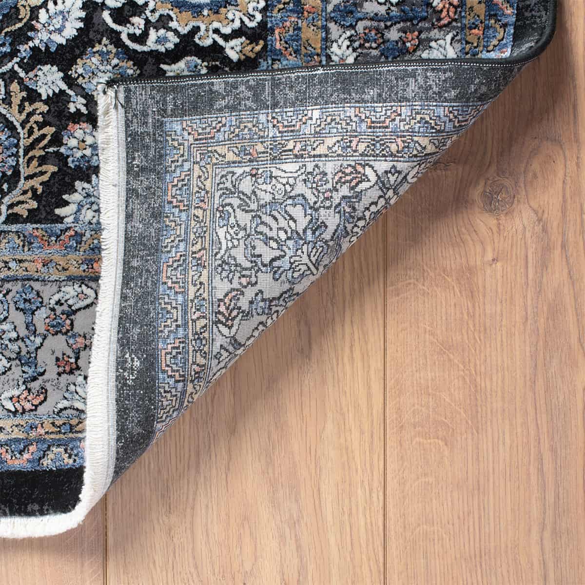שטיח ג'איפור 25 אפור עם פרנזים | השטיח האדום