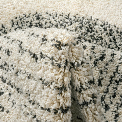 שטיח שאגי מרקש 11 קרם/שחור ראנר עם פרנזים | השטיח האדום