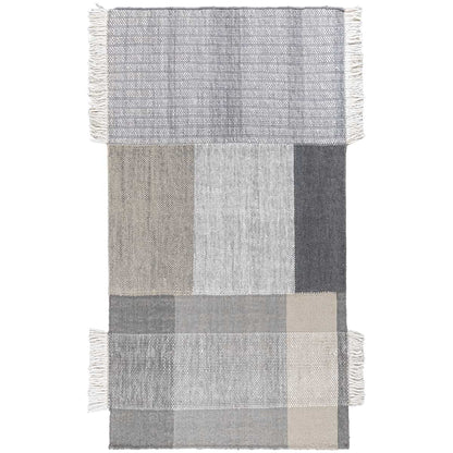  שטיח קילים סקנדינבי 21 אפור בהיר עם פרנזים | השטיח האדום 