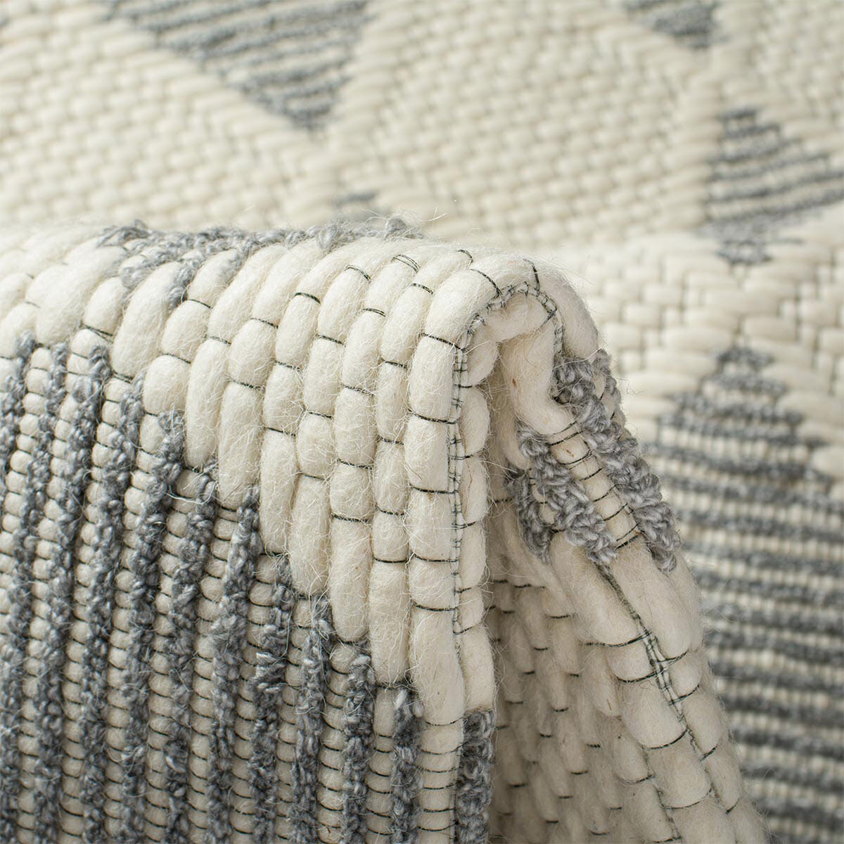 שטיח חבל מרוקאי 02 לבן/אפור | השטיח האדום