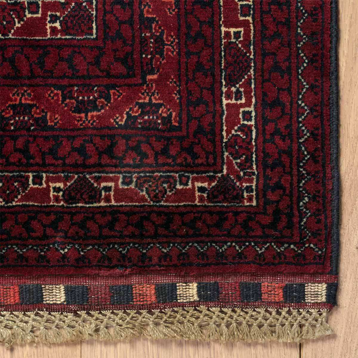  אפגני באשיר 00 אדום 202x296 | השטיח האדום 