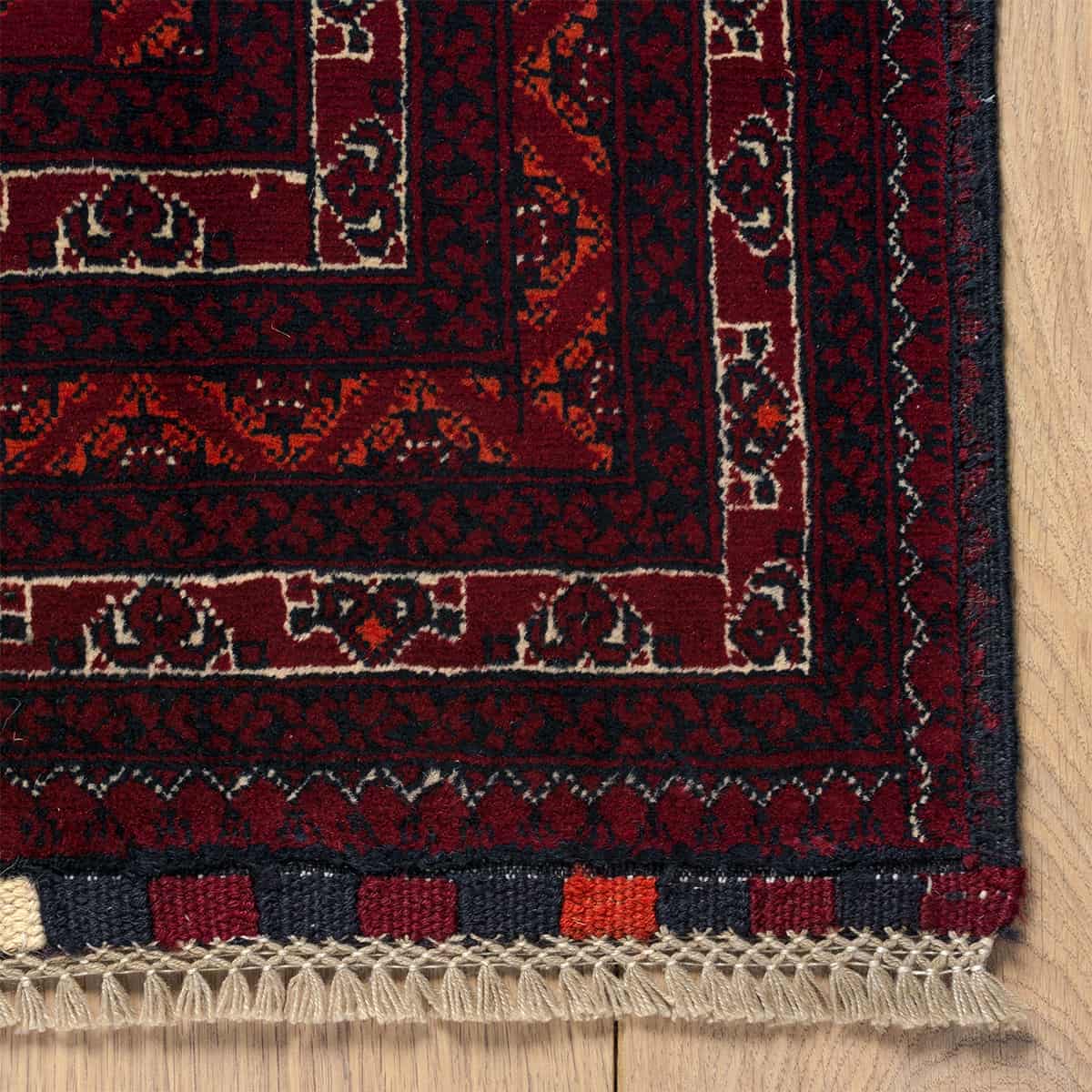  אפגני באשיר 00 אדום 200x290 | השטיח האדום 