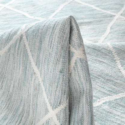 שטיח קילים שוהם 01 תכלת עם פרנזים | השטיח האדום