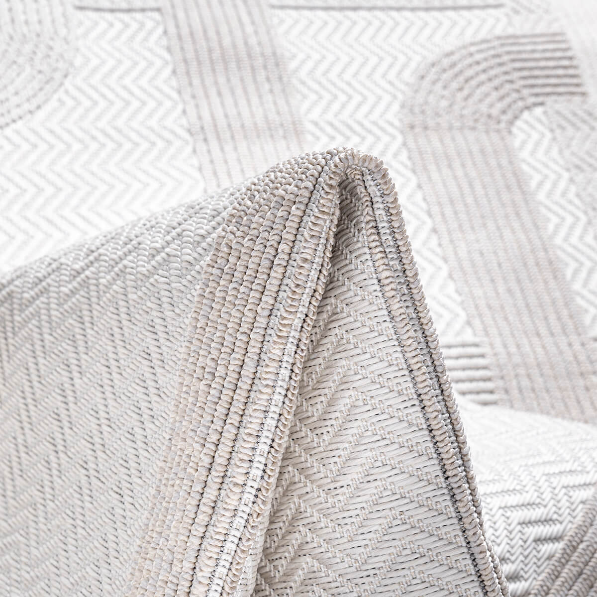 שטיח הלסינקי 01 בז'/אפור | השטיח האדום