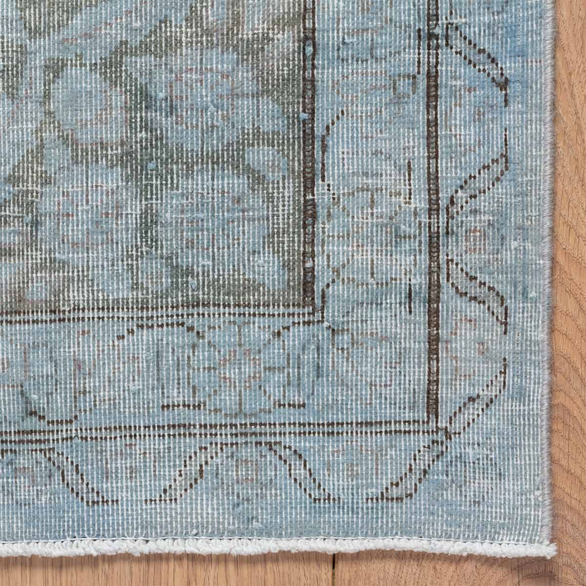  וינטג' קרמן 00 תכלת 293x380 | השטיח האדום 