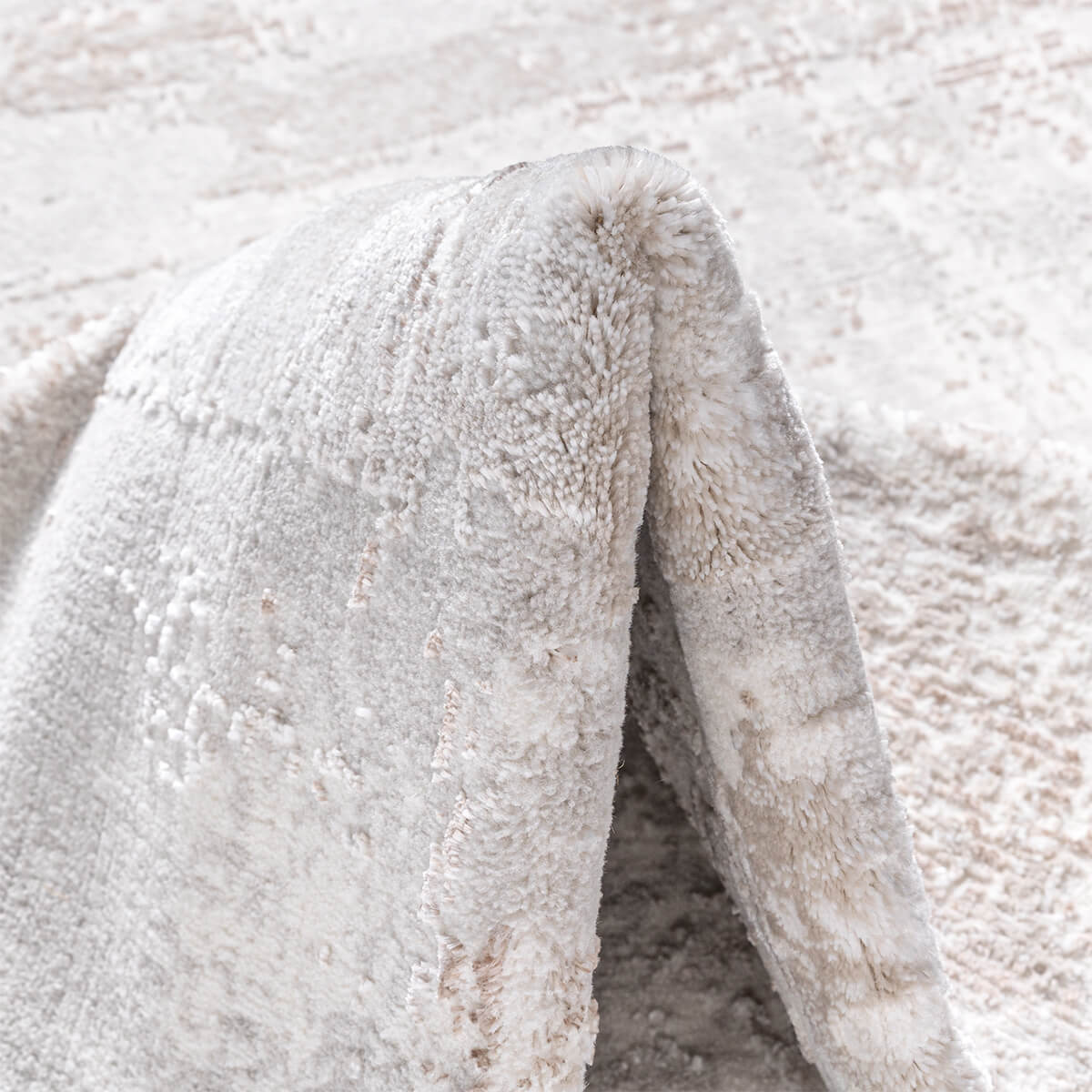 שטיח מדריד 32 בז' | השטיח האדום