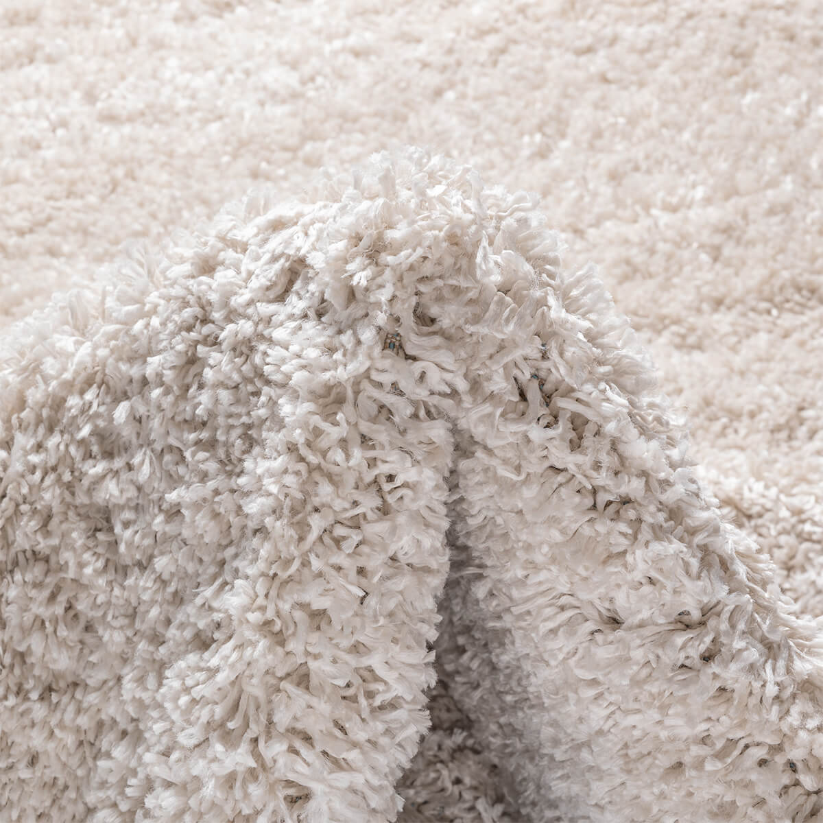 שטיח שאגי קטיפה פארמה 02 בז' | השטיח האדום
