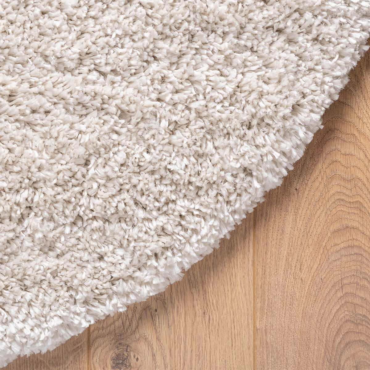 שטיח שאגי קטיפה פארמה 02 בז' עגול | השטיח האדום