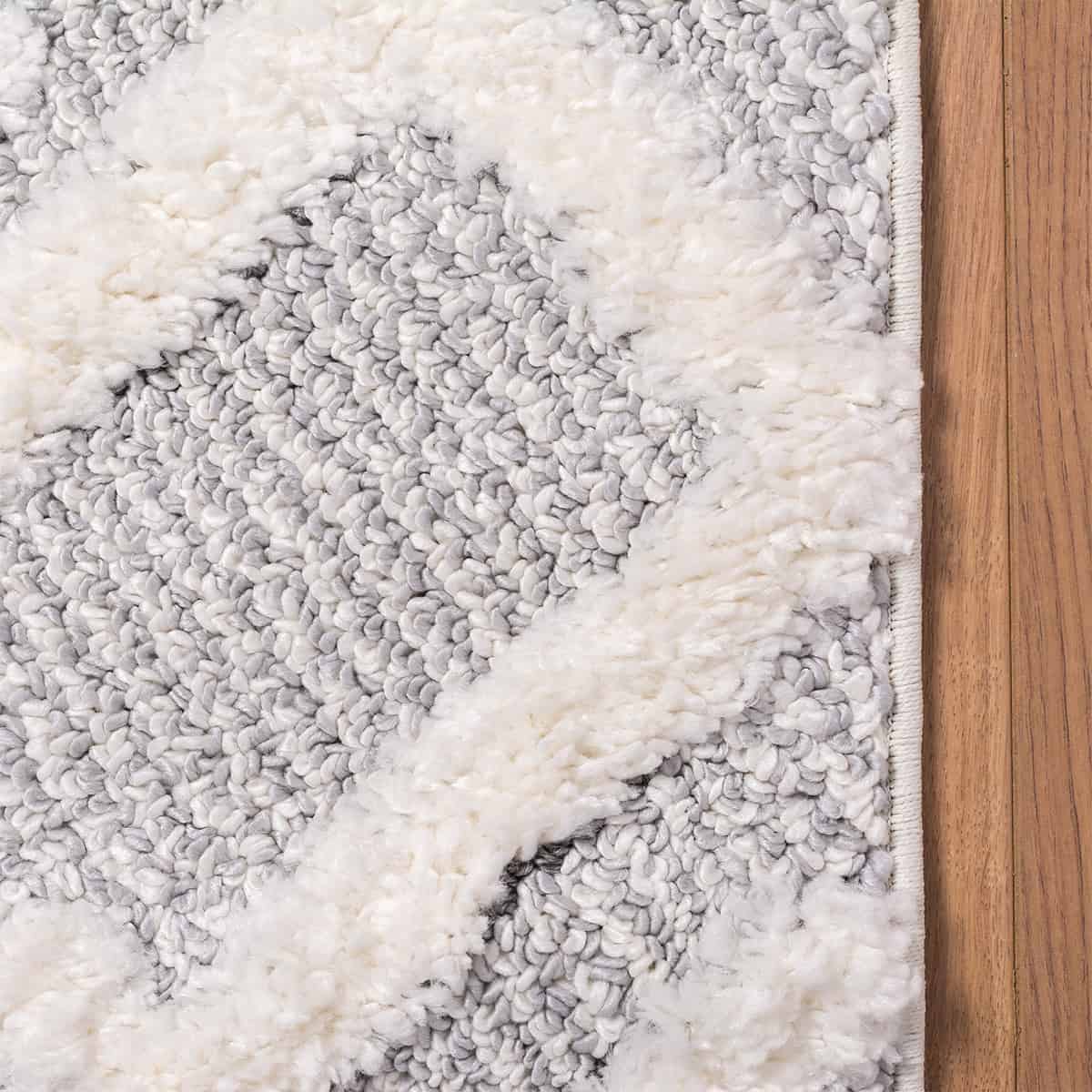שטיח אטלס 20 אפור/קרם ריבוע עם פרנזים | השטיח האדום