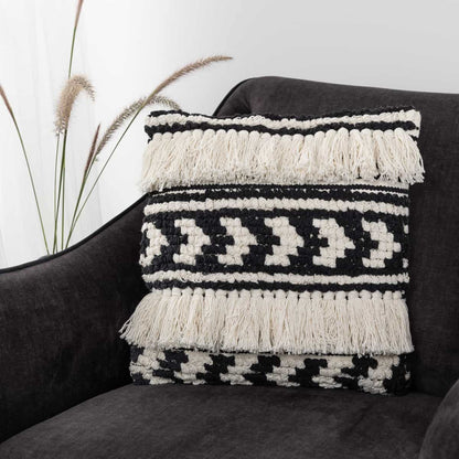 כרית אוסלו 10 קרם/שחור | השטיח האדום