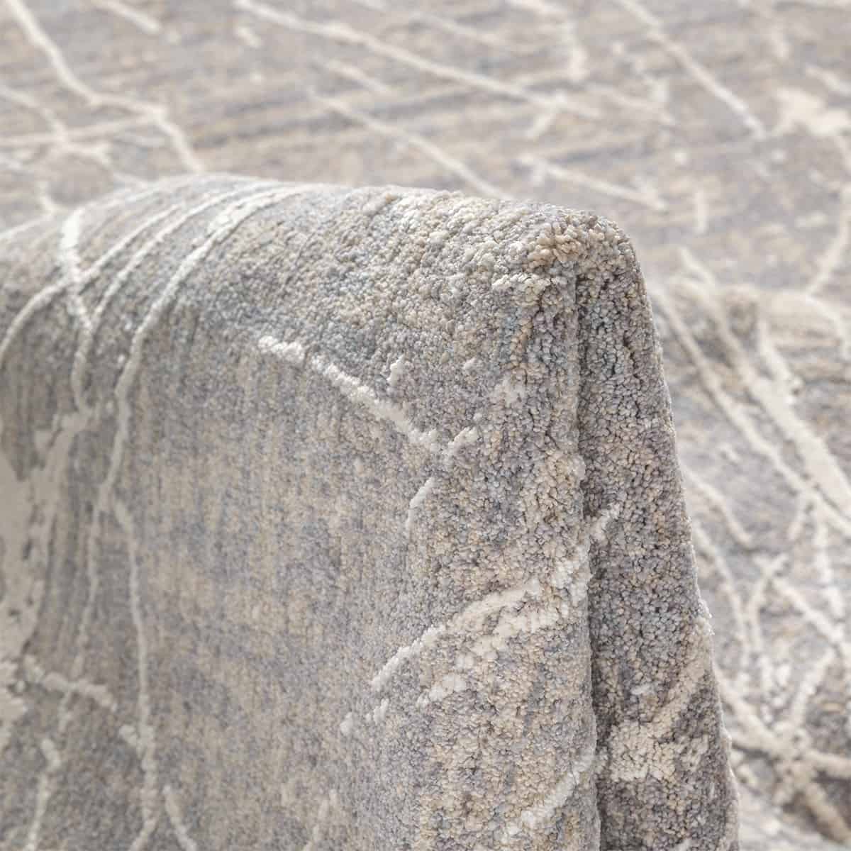  שטיח ג'איפור 30 אפור/קרם עם פרנזים | השטיח האדום 
