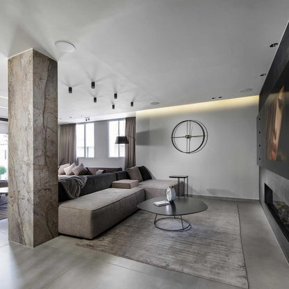 שטיח טוסקנה 01 אפור | השטיח האדום | עיצוב: יוסור עיסא, צילום: אורן עמוס