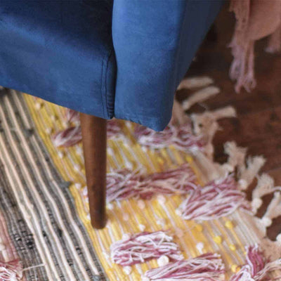 שטיח קילים נורדי 04 צבעוני עם פרנזים | השטיח האדום | עיצוב: טלי גולד, צילום: סיון מויאל