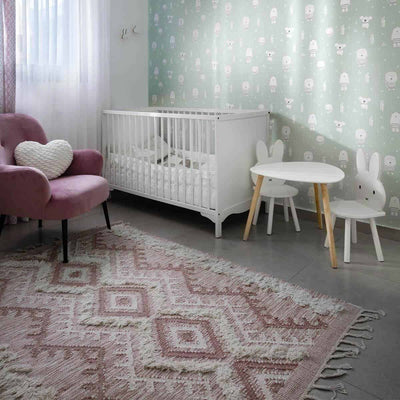 שטיח קילים סקנדינבי 05 ורוד עם פרנזים | השטיח האדום | עיצוב: איריס סוכר, צילום: אורן עמוס