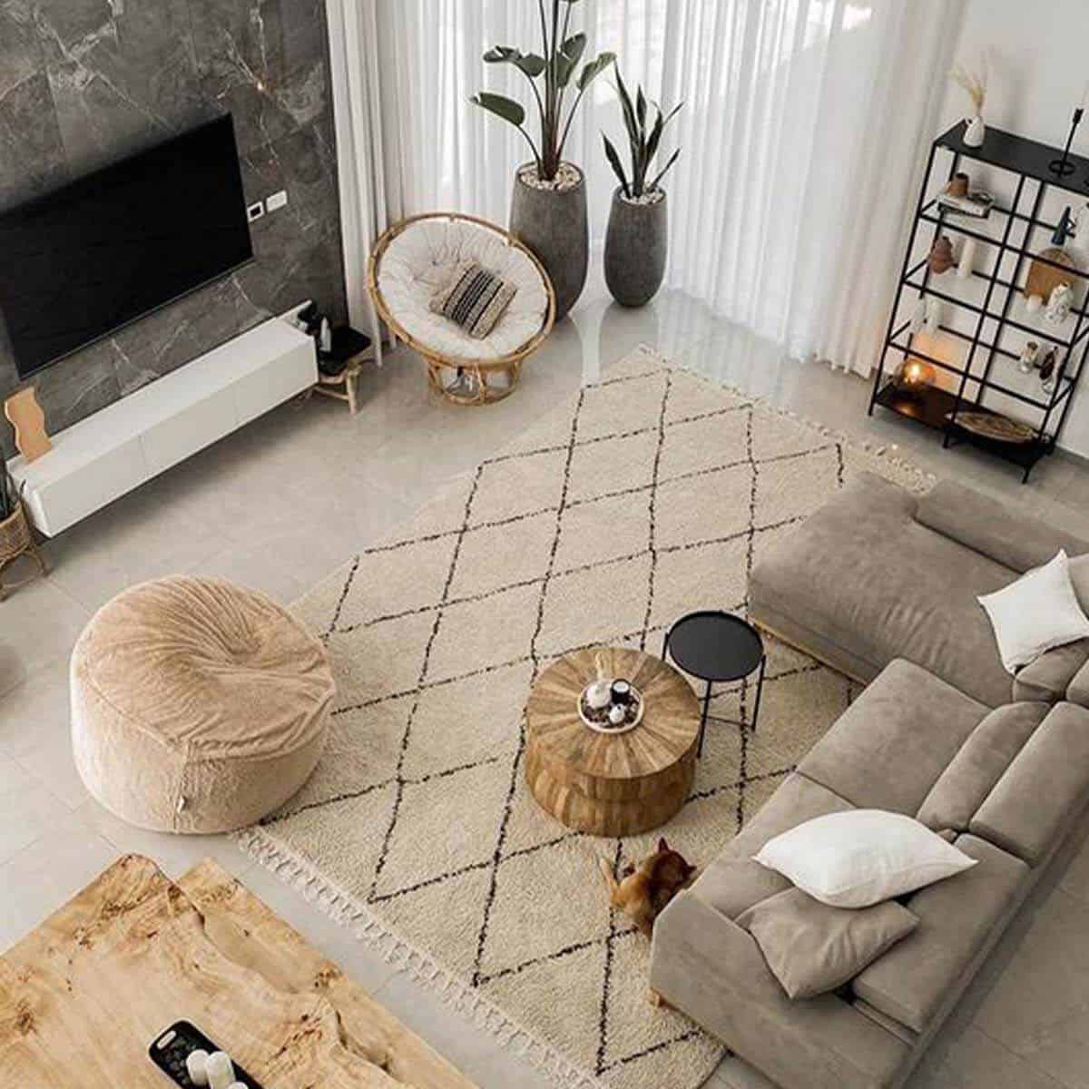 שטיח שאגי מרקש 02 קרם/שחור עם פרנזים | השטיח האדום | עיצוב: מאנה מעצבות פנים, צילום: מאנה מעצבות פנים 