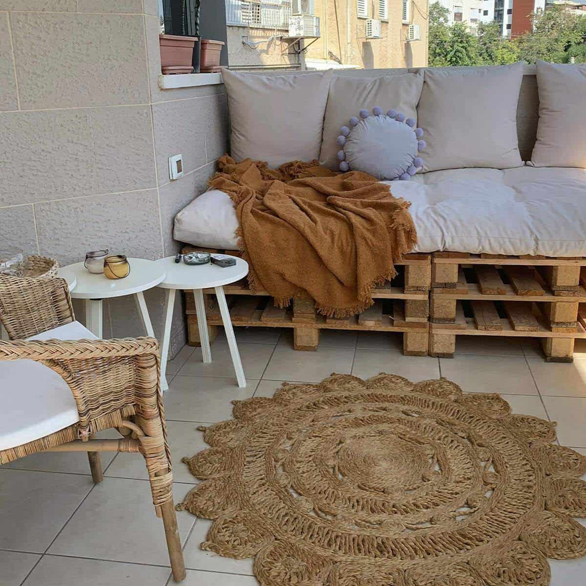 שטיח תמר מעצבים 06 בז' עגול | השטיח האדום | עיצוב: Home with Luca, צילום: Home with Luca